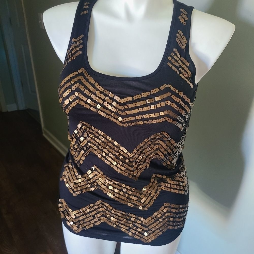 Forever 21 black tank top size small